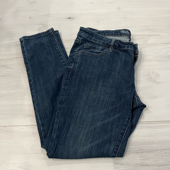 Low rise jeans - Picture 4 of 4